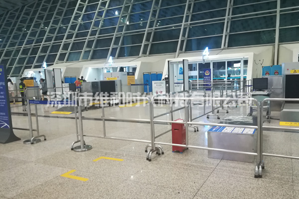 維和時代安檢門廠家為深圳機場汽車站供應金屬探測安檢門[圖]